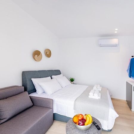 Apartament Sunwaves Beach Studio I Jalisos Zewnętrze zdjęcie